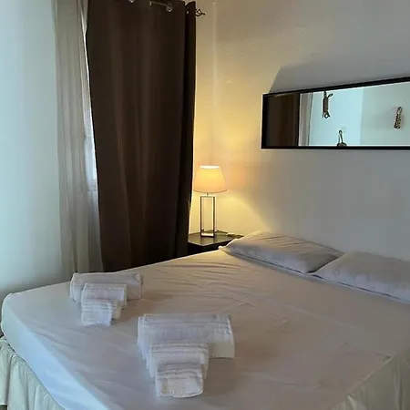 Apartment B H