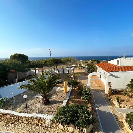 B H Lampedusa